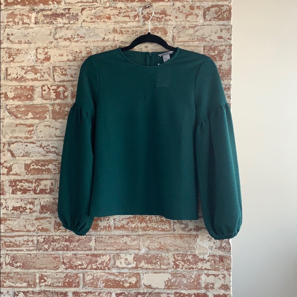H&M Balloon Sleeve top XS